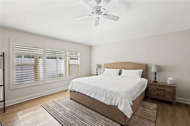 1250 Silverstrand DR, Naples, FL 34110