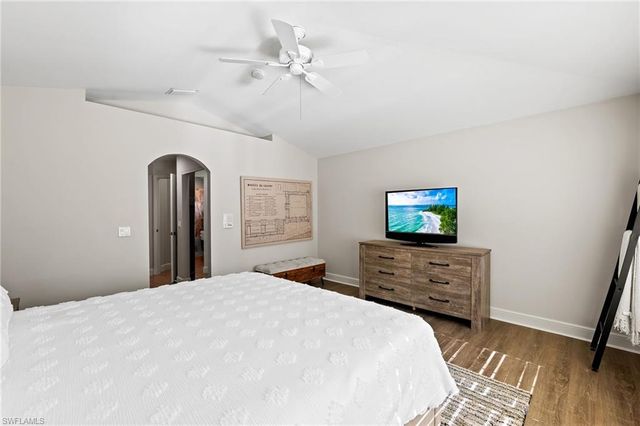 1250 Silverstrand DR, Naples, FL 34110