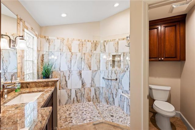 1250 Silverstrand DR, Naples, FL 34110