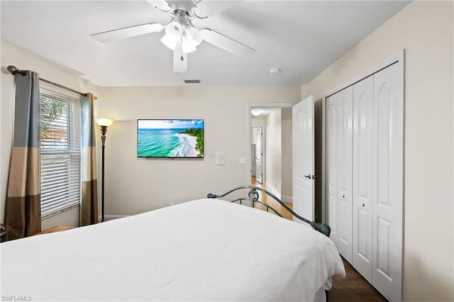 1250 Silverstrand DR, Naples, FL 34110