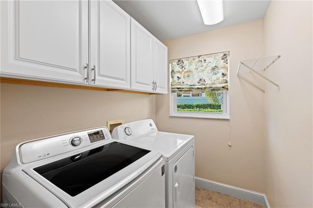 1250 Silverstrand DR, Naples, FL 34110