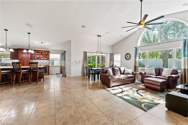 1250 Silverstrand DR, Naples, FL 34110