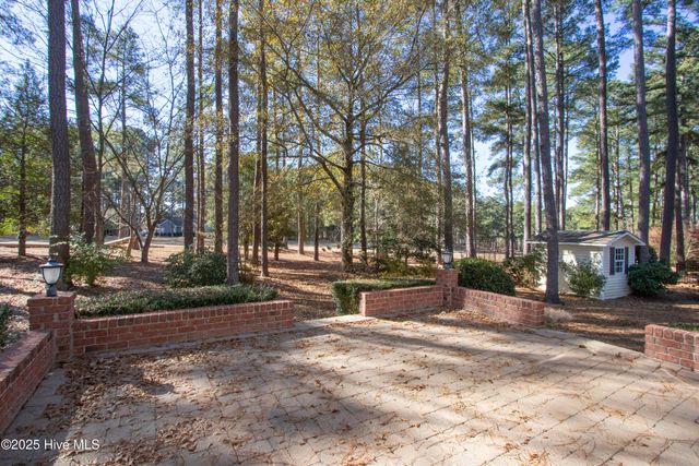 5 Deer Track Road, Jackson Springs, NC 27281