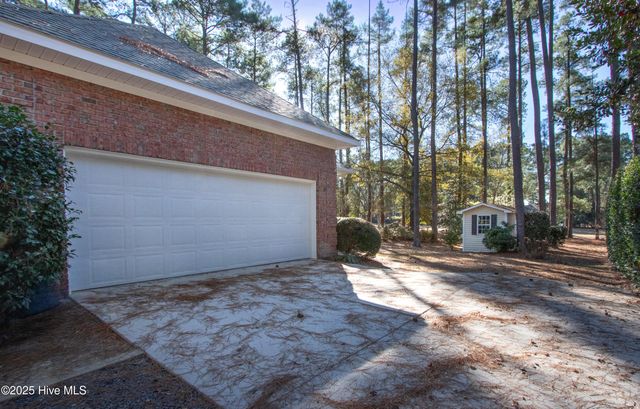 5 Deer Track Road, Jackson Springs, NC 27281