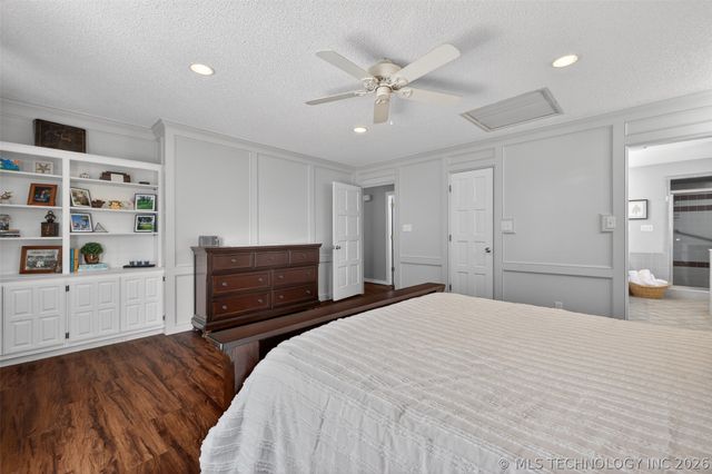 18820 Ridge Road, Catoosa, OK 74015
