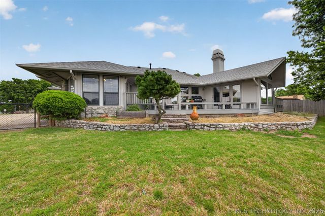 18820 Ridge Road, Catoosa, OK 74015