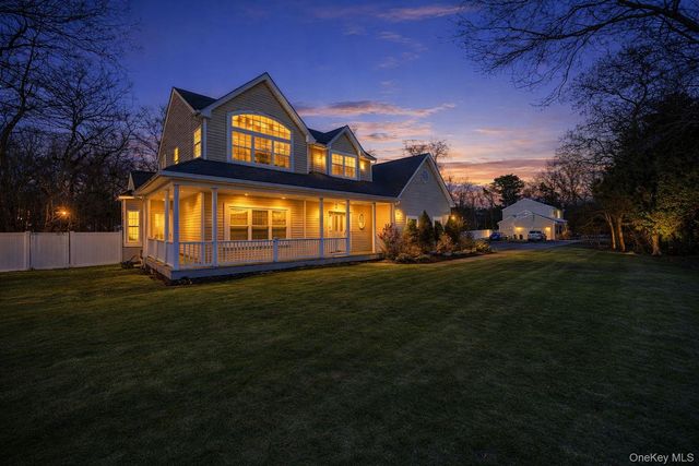 36 S. Cozine Road, Center Moriches, NY 11934