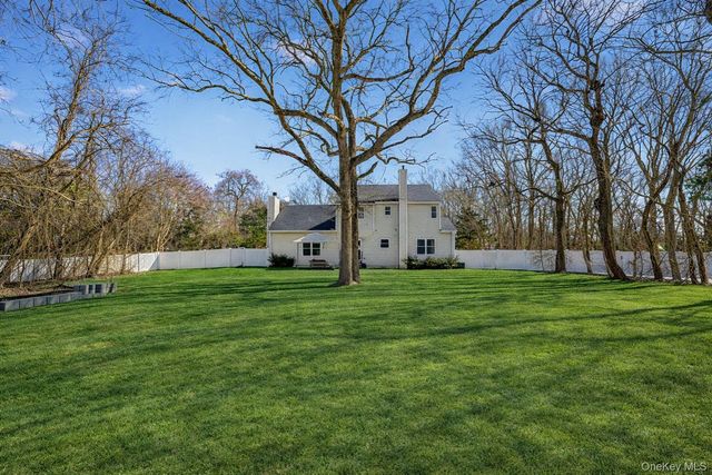 36 S. Cozine Road, Center Moriches, NY 11934