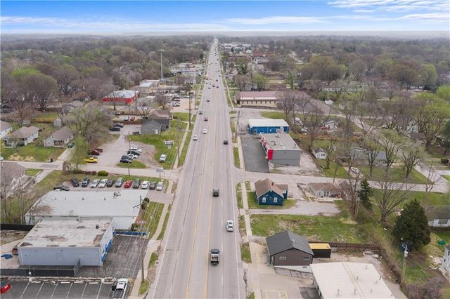 705 E 23rd Street S, Independence, MO 64055