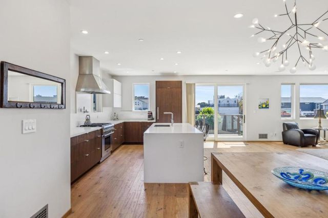 2786 Pullman Avenue, Half Moon Bay, CA 94019