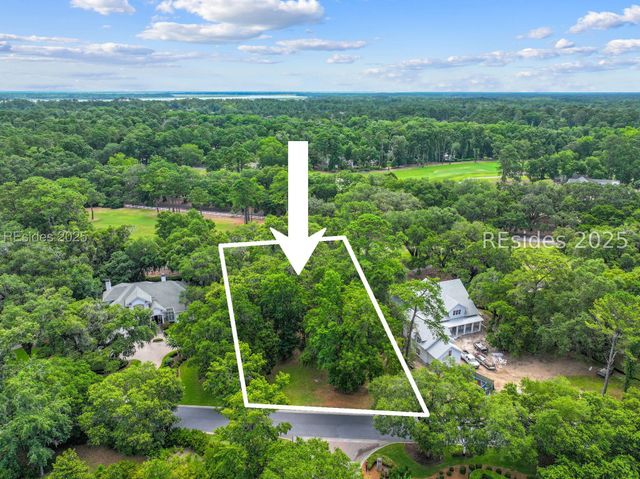 18 Summerton Dr, Bluffton, SC 29910