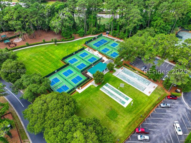 18 Summerton Dr, Bluffton, SC 29910