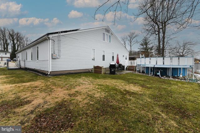 307 BEECH AVE, Woodbury Heights, NJ 08097