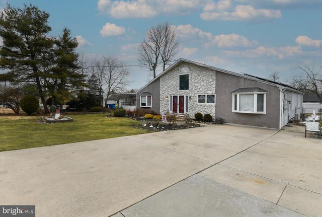 307 BEECH AVE, Woodbury Heights, NJ 08097