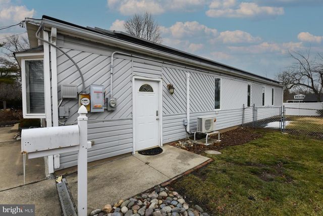 307 BEECH AVE, Woodbury Heights, NJ 08097