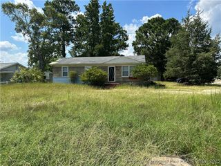 5758 Camden Road, Fayetteville, NC 28306