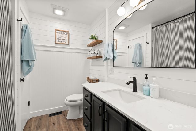 7247 SE Snowy Way, Port Orchard, WA 98367
