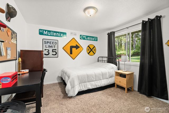 7247 SE Snowy Way, Port Orchard, WA 98367