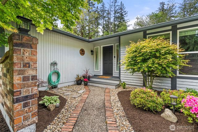7247 SE Snowy Way, Port Orchard, WA 98367