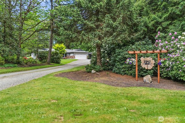 7247 SE Snowy Way, Port Orchard, WA 98367