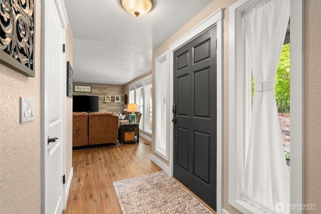 7247 SE Snowy Way, Port Orchard, WA 98367