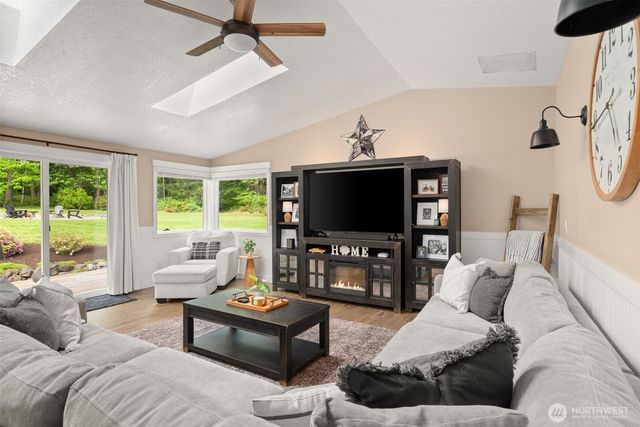 7247 SE Snowy Way, Port Orchard, WA 98367