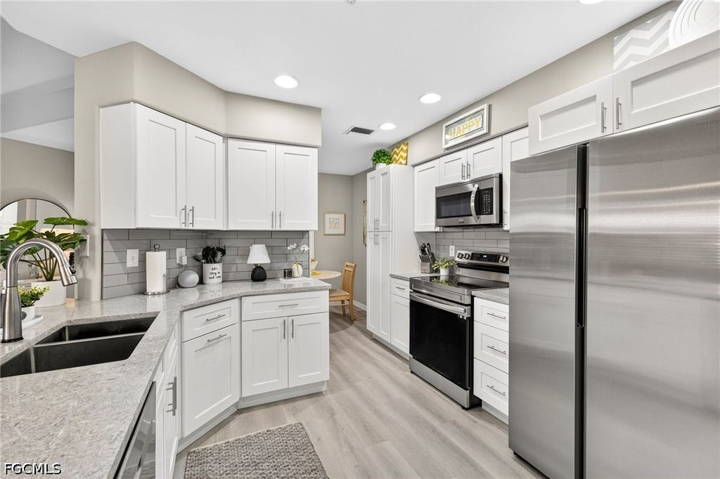 9190 Southmont CV 110, Fort Myers, FL 33908