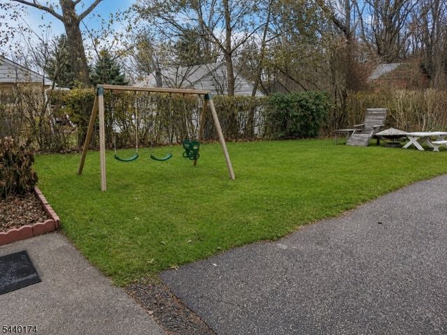 93 Washington Ave, Oxford Twp., NJ 07863
