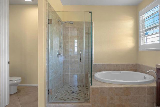 1162 Sagewood Drive, Oceanside, CA 92056