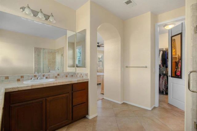 1162 Sagewood Drive, Oceanside, CA 92056