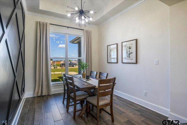 12432 Maplewood Dr, Lindale, TX 75771