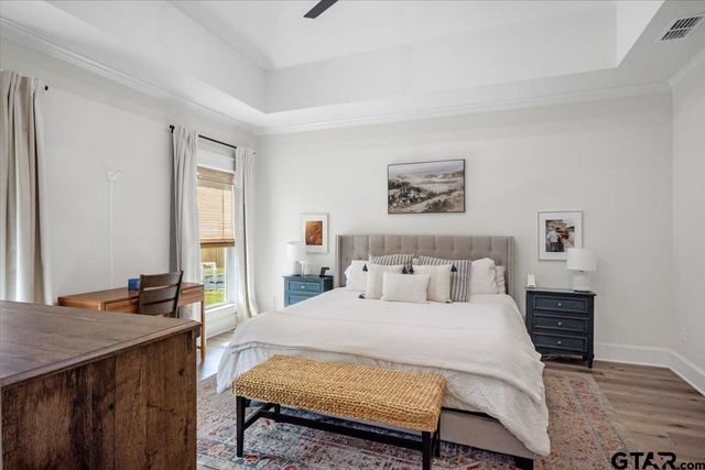 12432 Maplewood Dr, Lindale, TX 75771