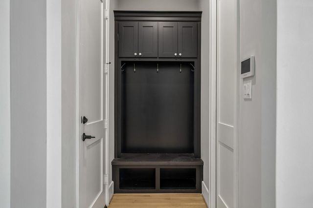 1723 Candlelight Lane, Houston, TX 77018