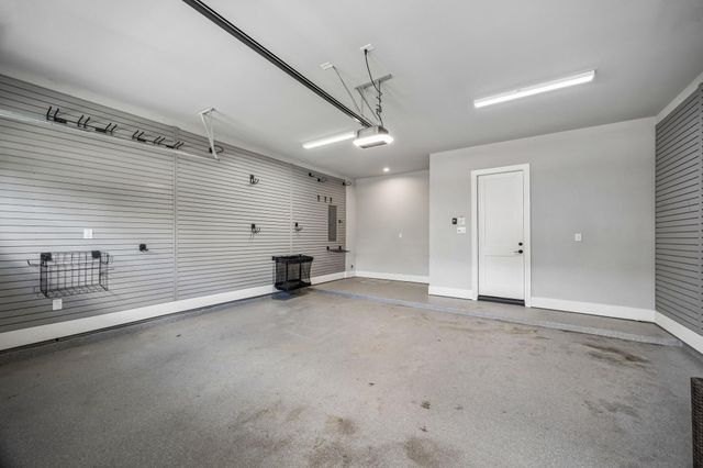 1723 Candlelight Lane, Houston, TX 77018