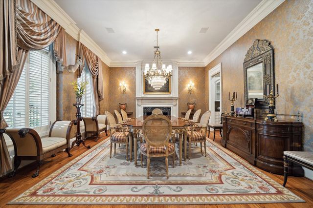 412 Timberwilde Lane, Hunters Creek Village, TX 77024