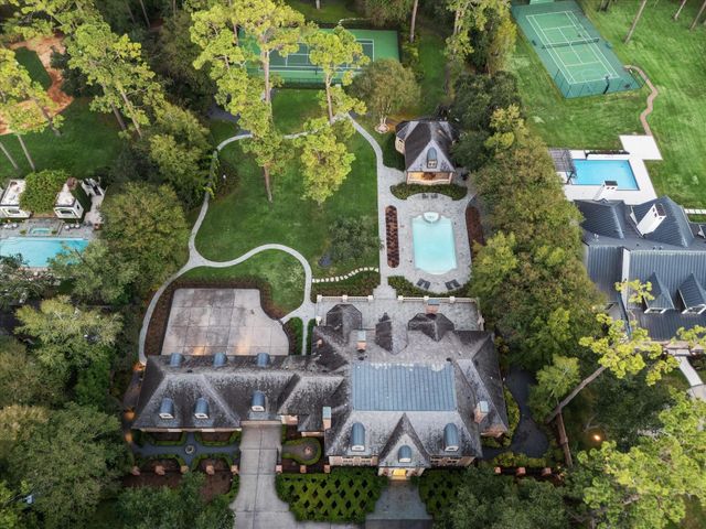 412 Timberwilde Lane, Hunters Creek Village, TX 77024