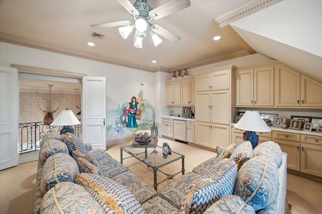 412 Timberwilde Lane, Hunters Creek Village, TX 77024