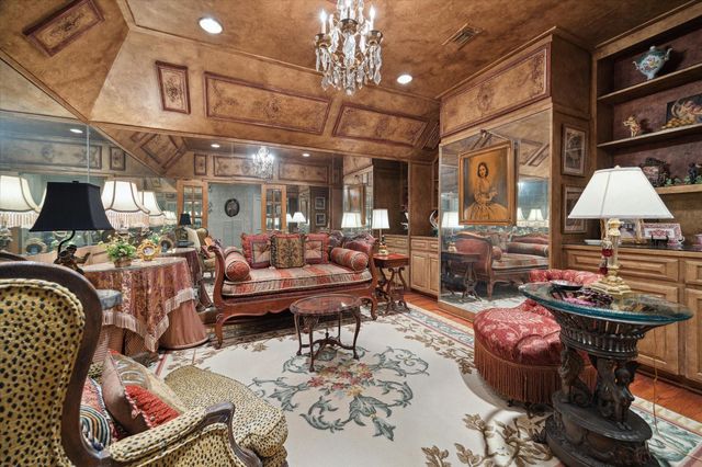 412 Timberwilde Lane, Hunters Creek Village, TX 77024