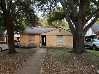 6230 Reiger Avenue, Dallas, TX 75214