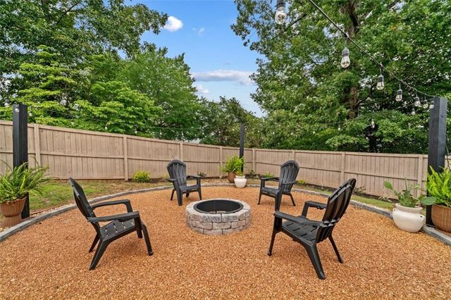 209 Vineyard Drive, Tunnel Hill, GA 30755