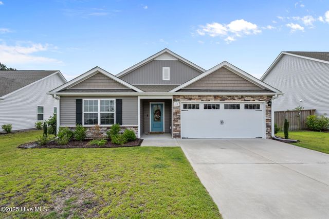 10 N Wandering Lane, Hampstead, NC 28443
