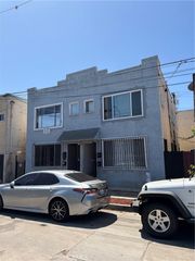 1136 E Alhambra Court, Long Beach, CA 90813