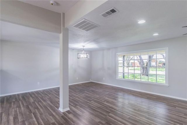 4320 Whitfield Avenue, Fort Worth, TX 76109