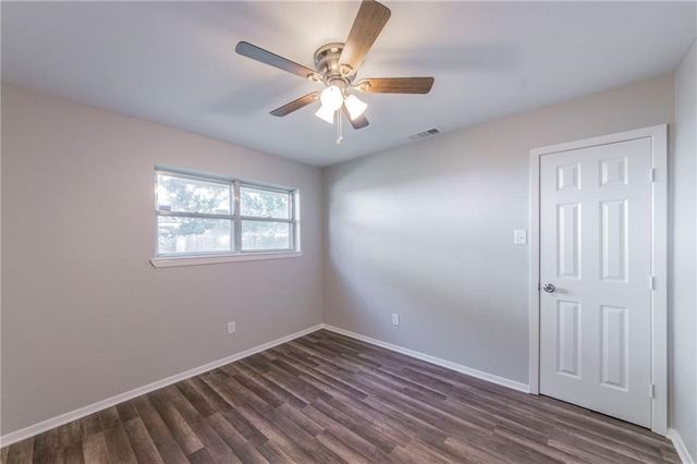 4320 Whitfield Avenue, Fort Worth, TX 76109