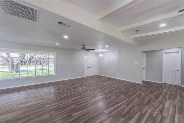 4320 Whitfield Avenue, Fort Worth, TX 76109