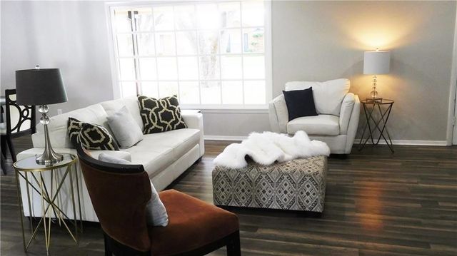 4320 Whitfield Avenue, Fort Worth, TX 76109