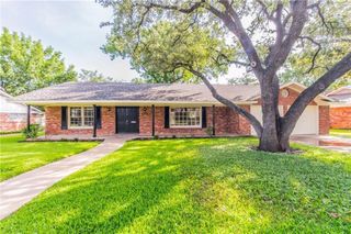 4320 Whitfield Avenue, Fort Worth, TX 76109