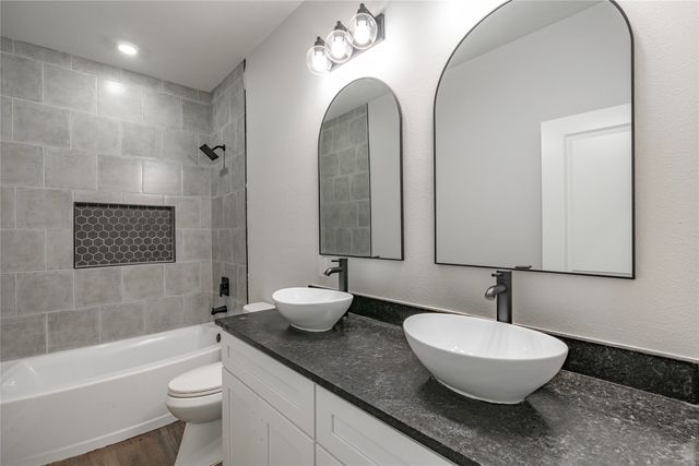 2213 Navasota Street, Granbury, TX 76048