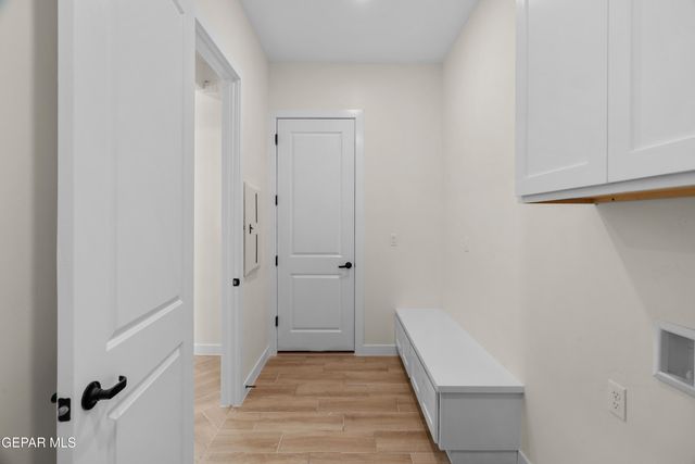 608 Bluegruff Street, Horizon City, TX 79928