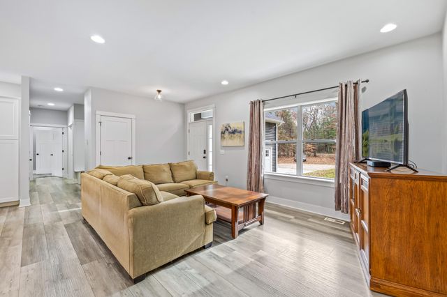 4468 Duck Lake Road, Fruitland Twp, MI 49461